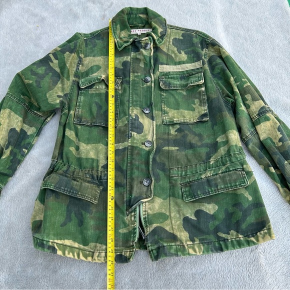 FREE PEOPLE SEIZE THE DAY UTILITY JACKET IN GREEN CAMO SIZE XS - Picture 10 of 12